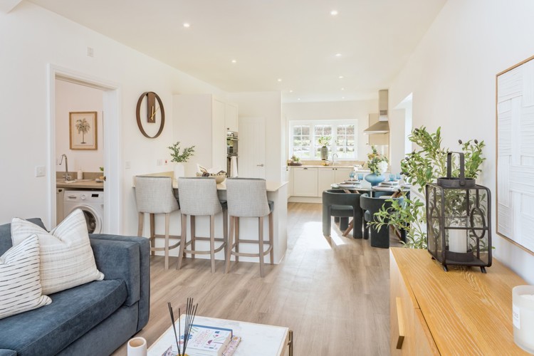 Magnolia | Kitchen/dining room
