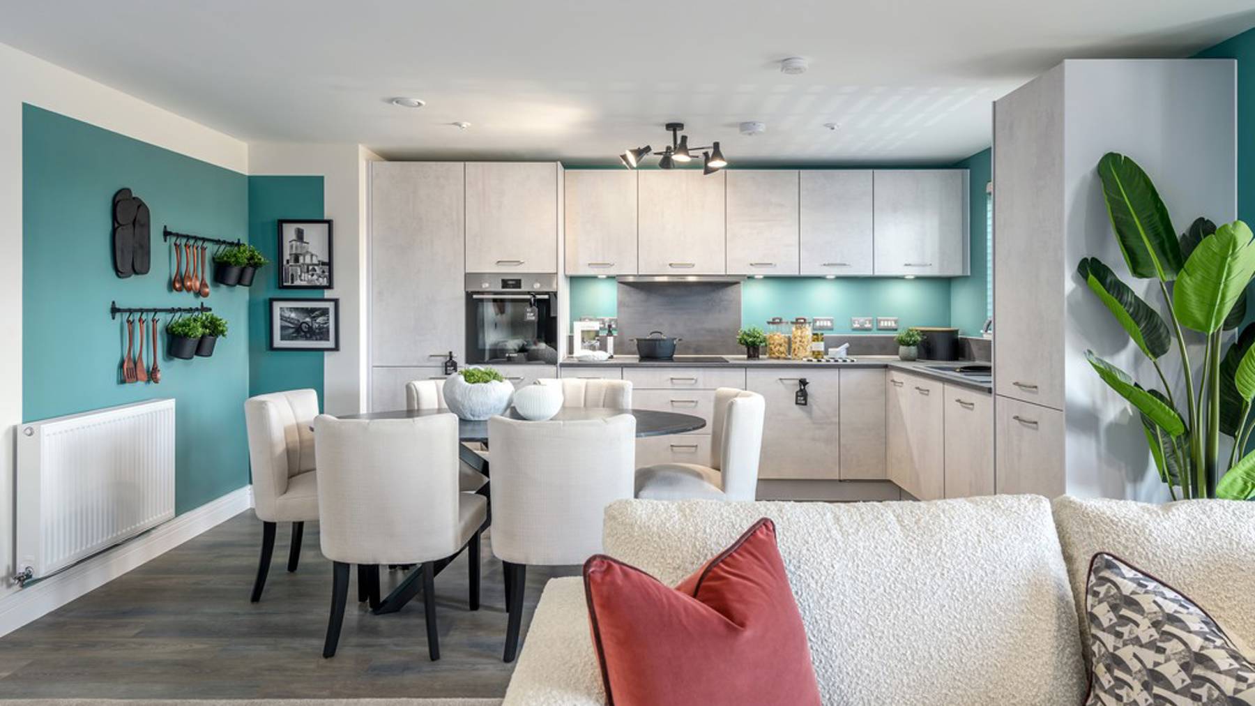 3 Bed Apartment | Kitchen Living Dining