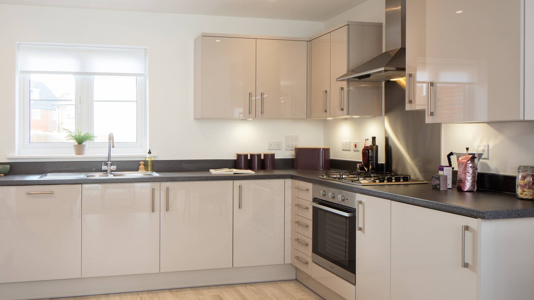 Burwell Apartments FF 2 Bed Netherhall Kitchen Dining