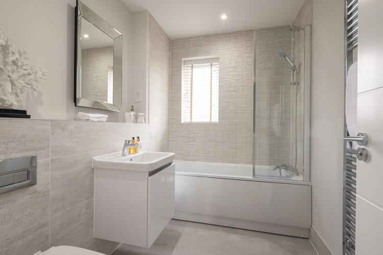 The Walnut | Bathroom