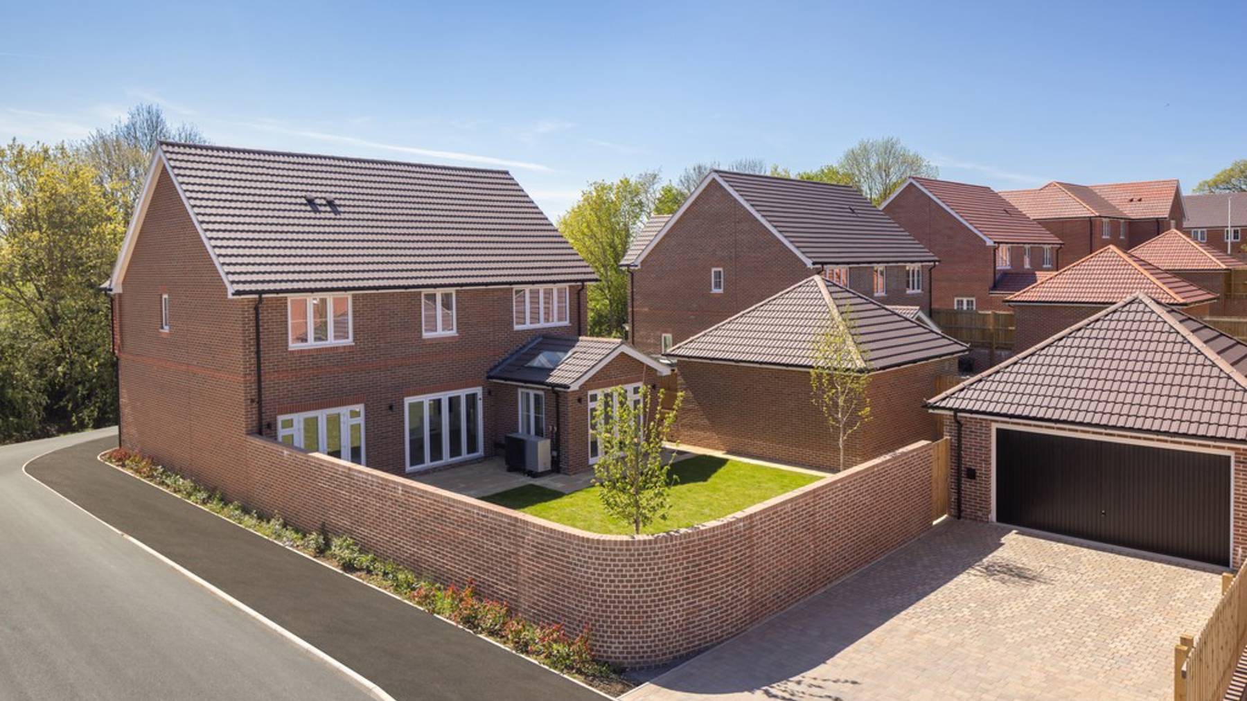 5 bedroom homes for sale newbury