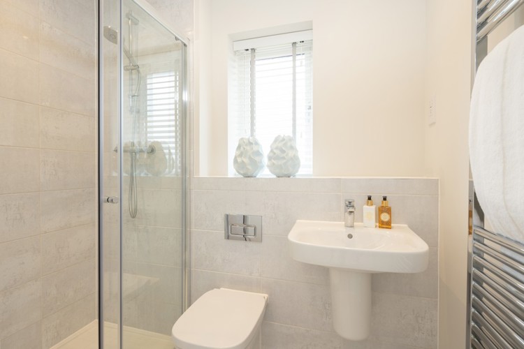 The Bayberry En Suite Ingatestone Grove