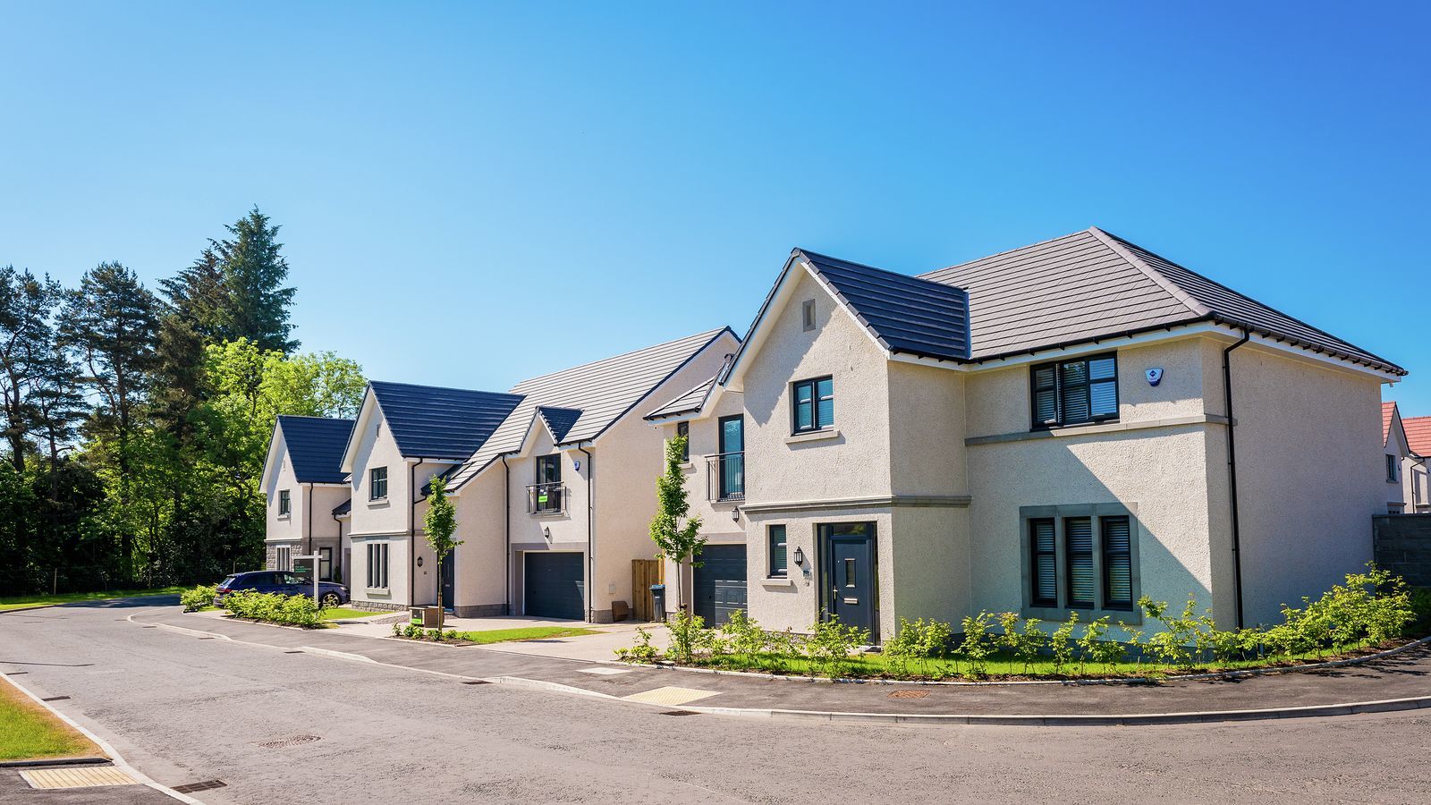 Join the community at Murtle Den Park in Milltimber Cala Homes