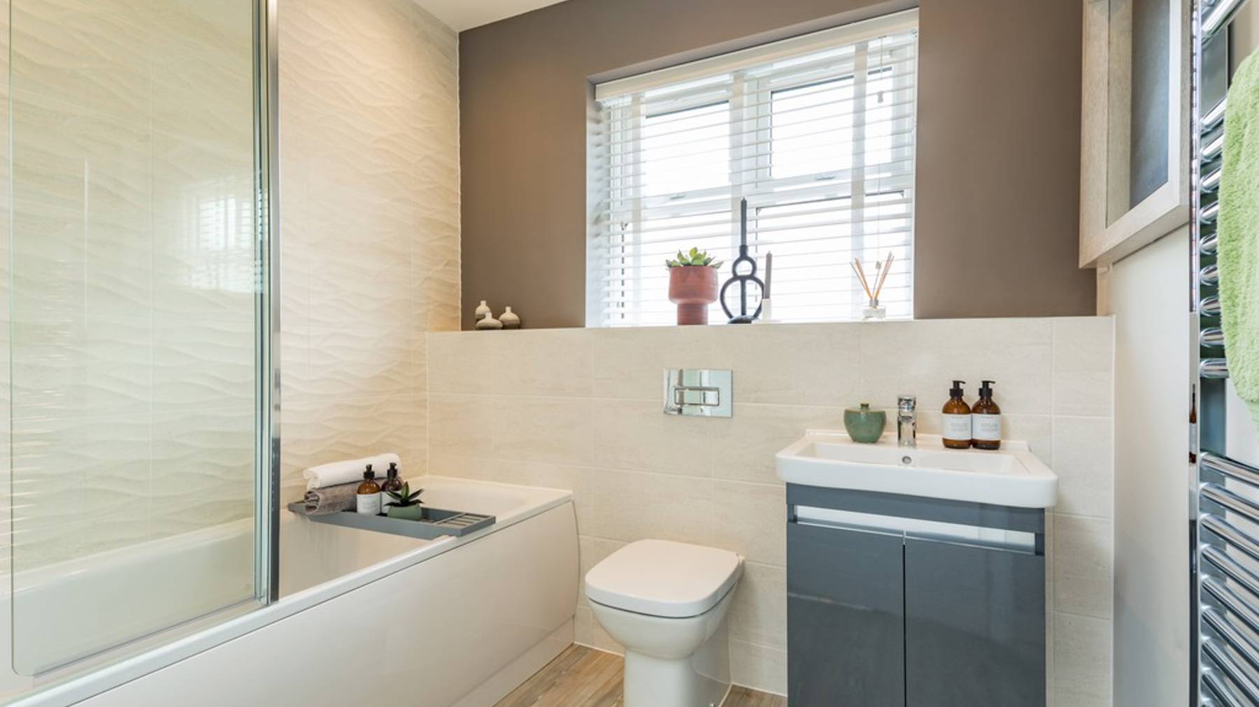 The Lenham_Bathroom_Ufford Chase, Great Bentley