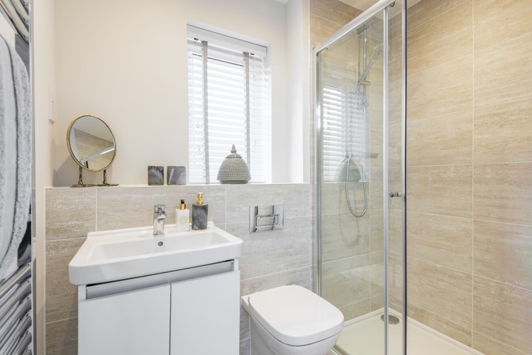 Bayberry house type bathroom, 2 bedroom house for sale in Bicester