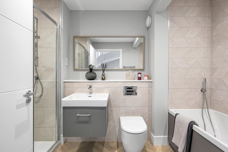 Vb5650388 20260227 Cala Homes Lathallan Grange Evan Bathroom 001 1600X1073 (2)
