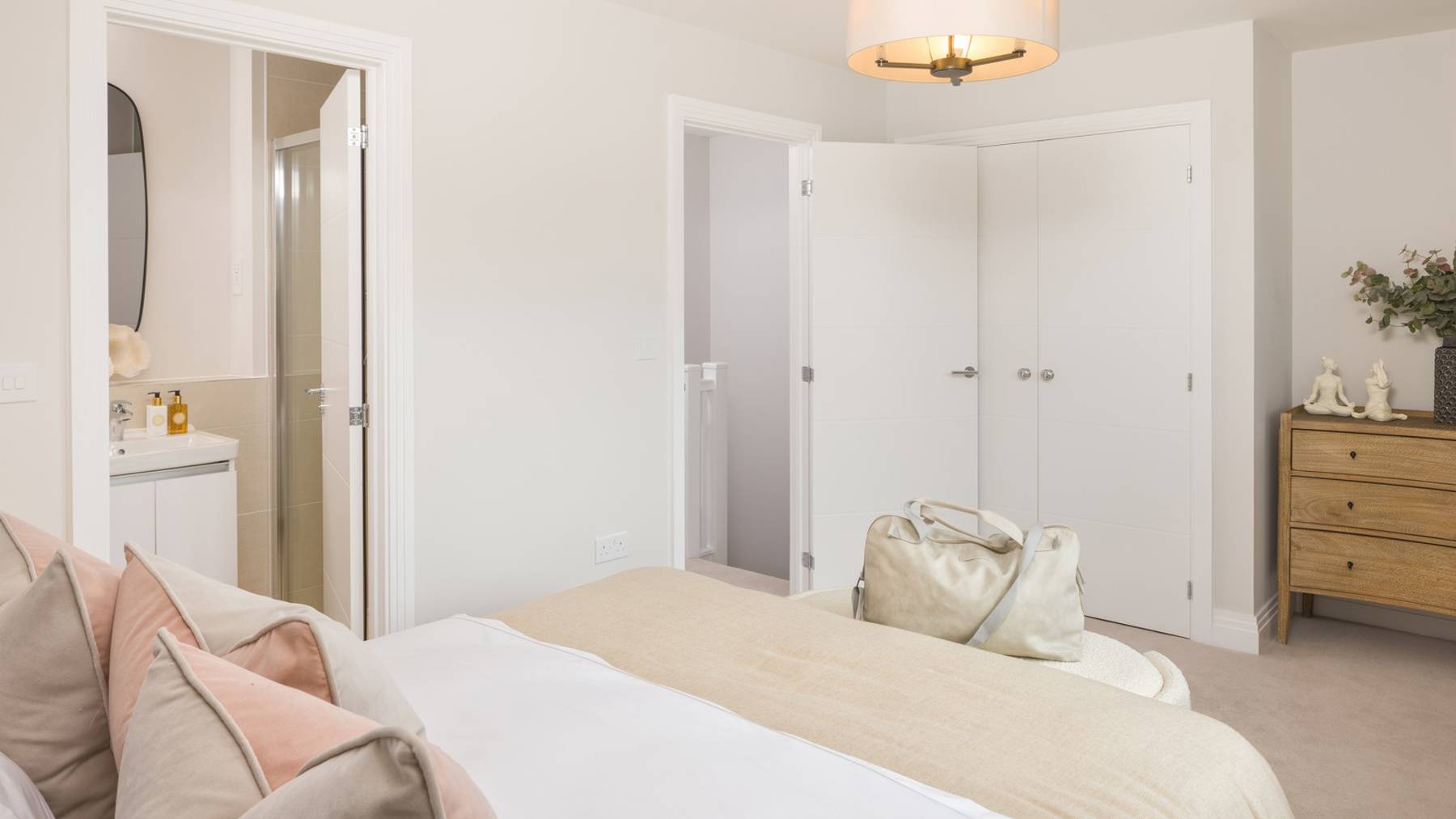 Bedroom of house for sale in Winchester, Hampshire