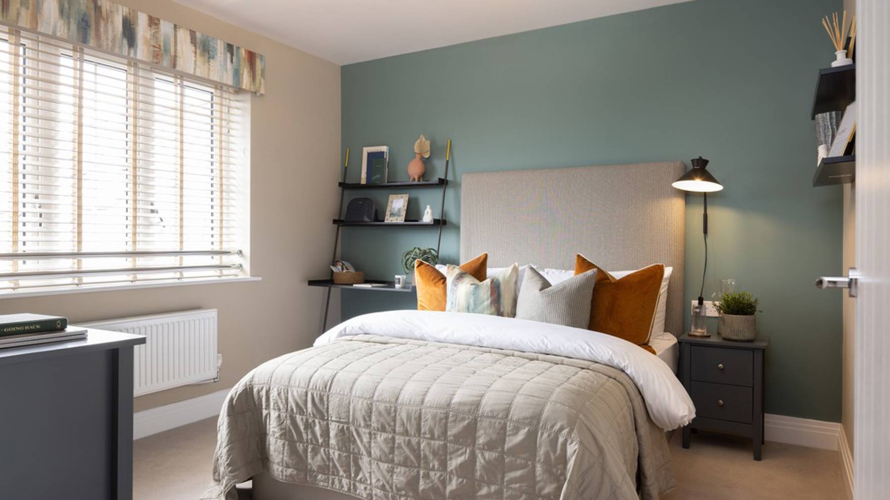 The Tulipwood Bedroom3 Ingatestone Grove