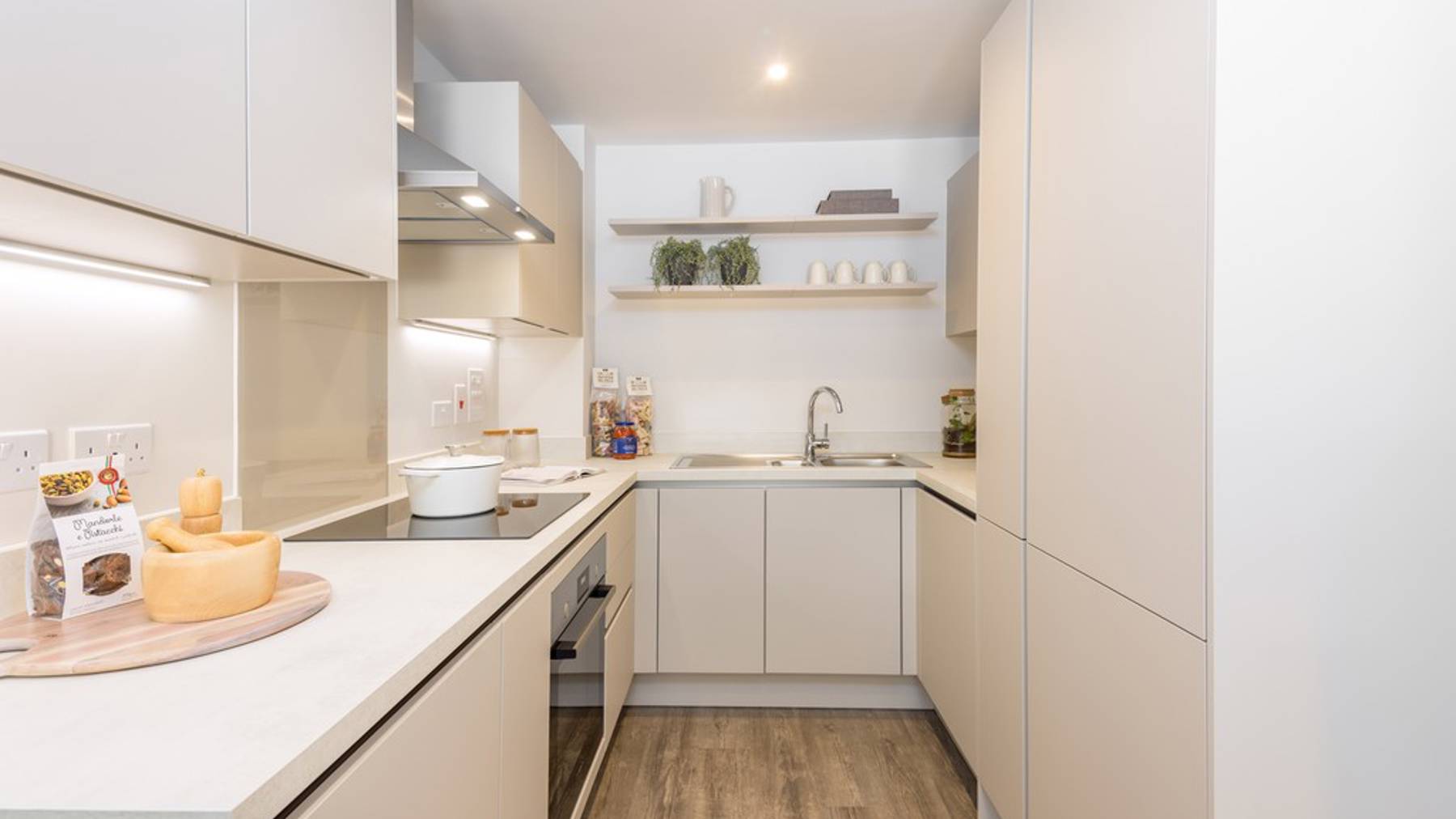 The Foxglove At Samuel Gardens Kitchen