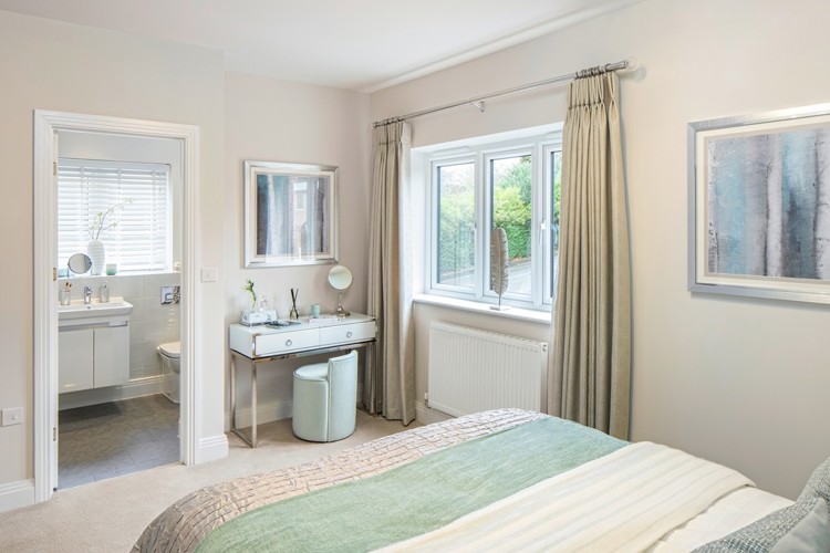 The Lanmead_Bedroom1_Ufford Chase