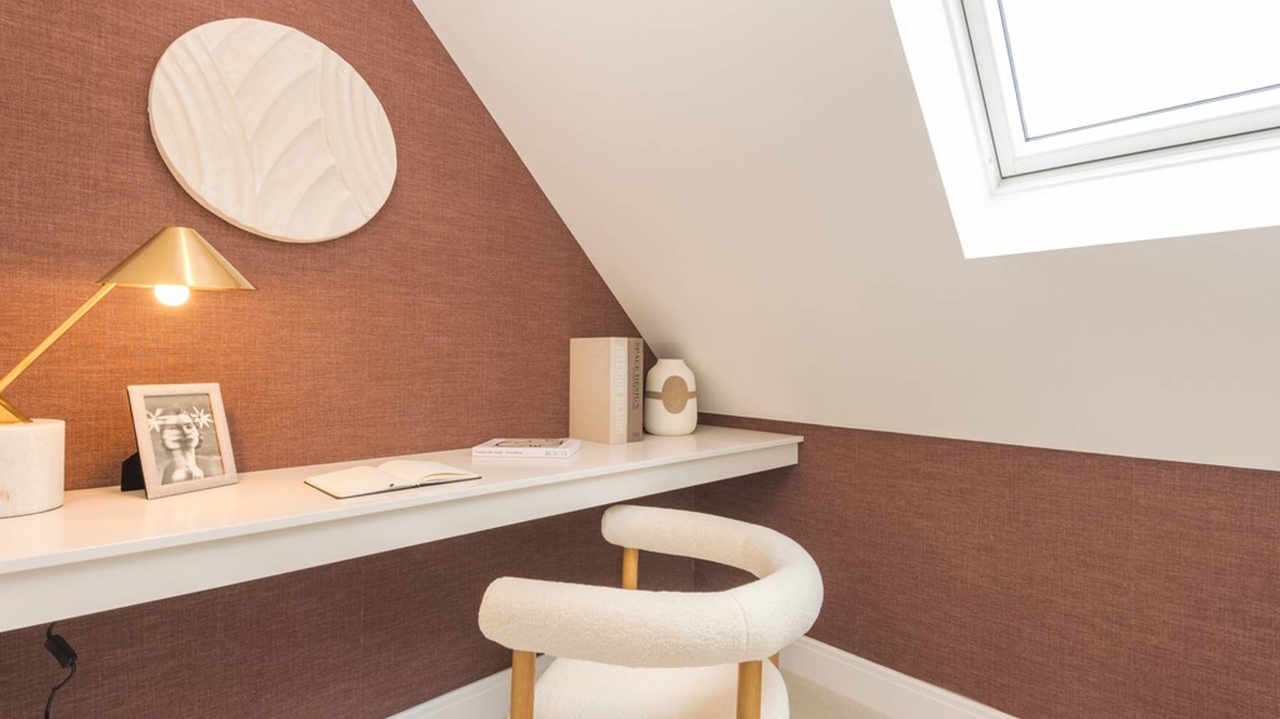 New homes in Deepcut