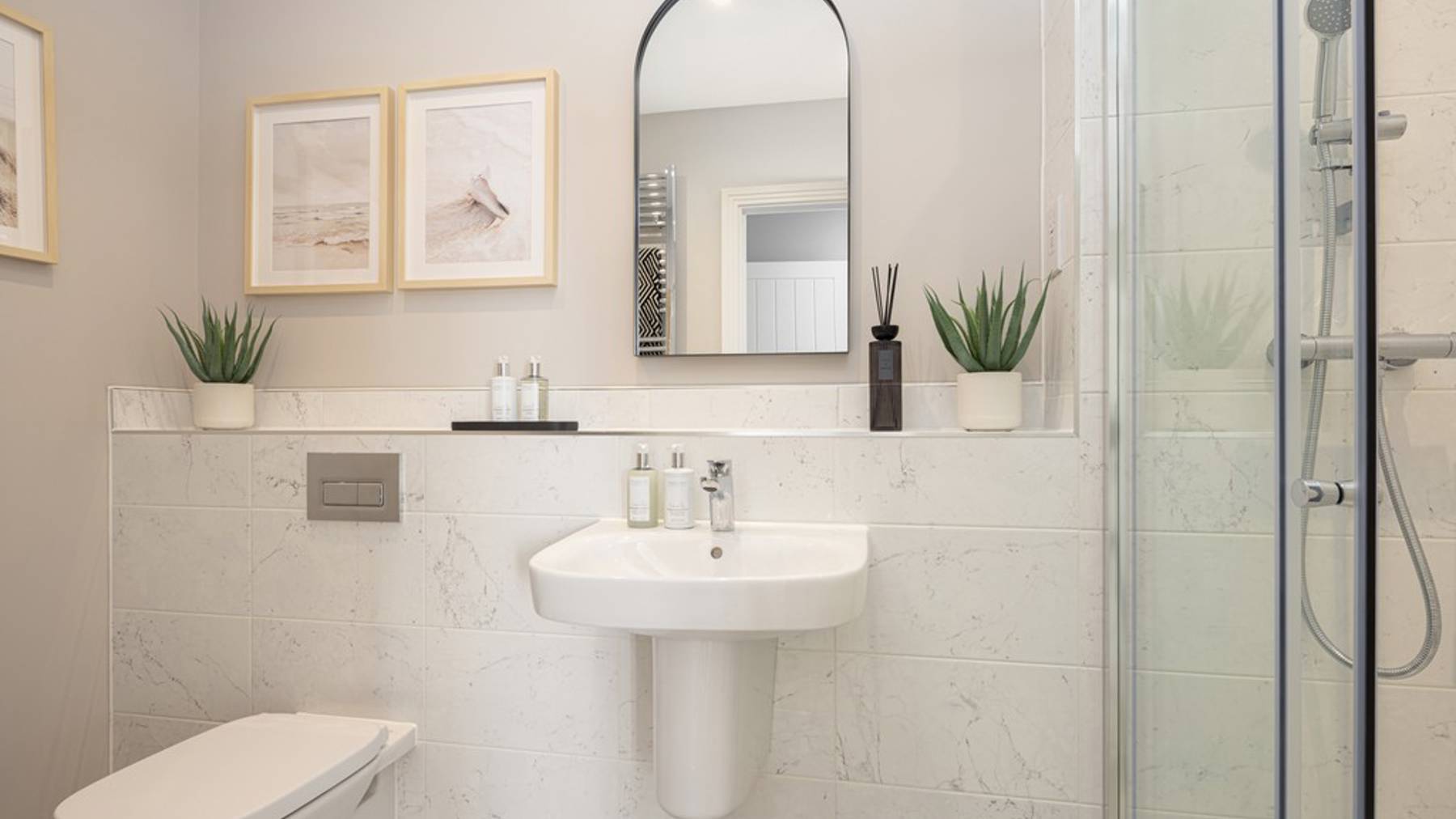 Burwell Apartments FF 2 Bed Netherhall Ensuite