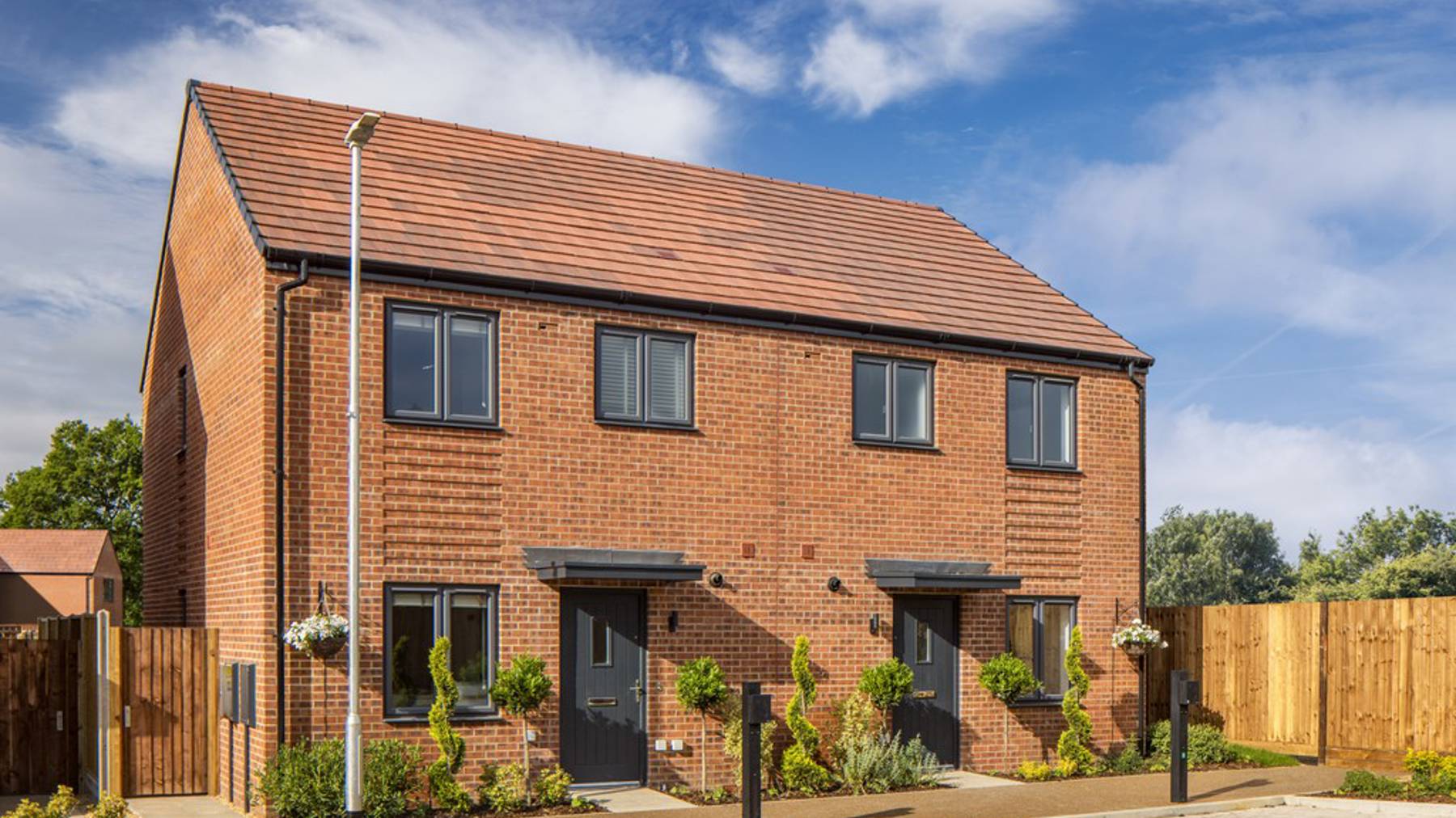 2 Bed houses for sale in Woking