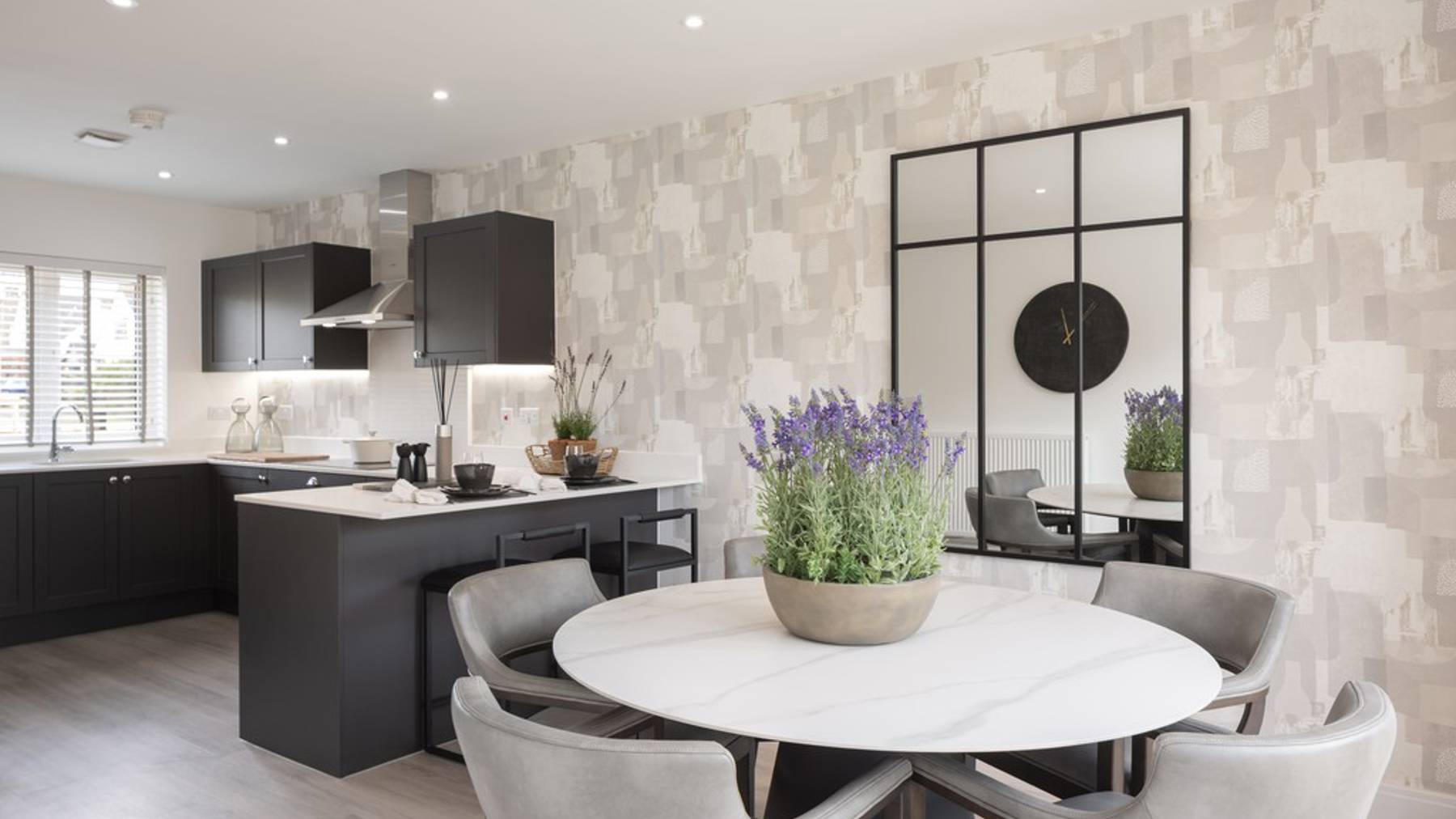 4 Bedroom houses for sale in Finchampstead