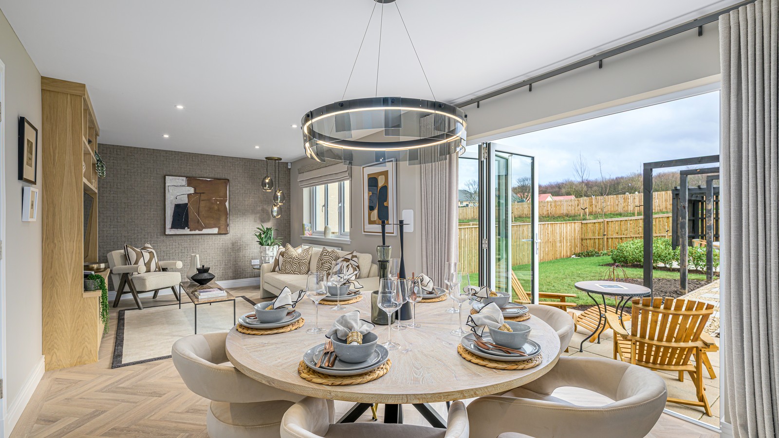The Elliot | Dining Area