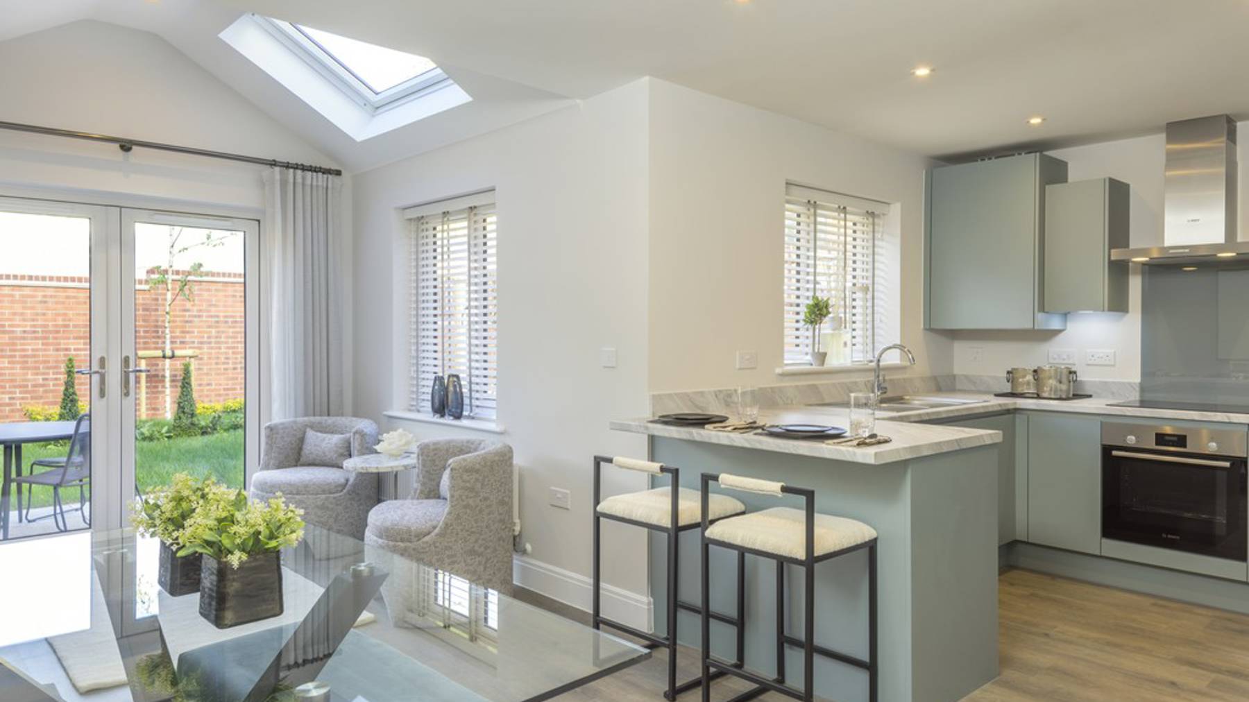 Kitchen/dining area of houses for sale in Crowthorne