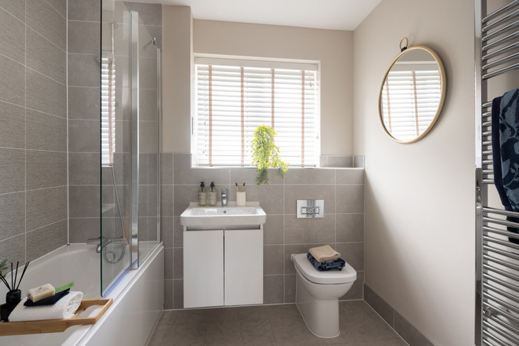 The Rowan | Bathroom
