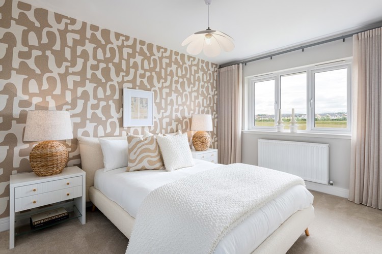 5 bedroom showhome | generous bedroom 