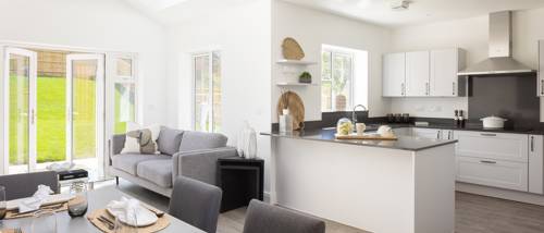 Kitchen / Dining / Family room of house for sale in Burridge