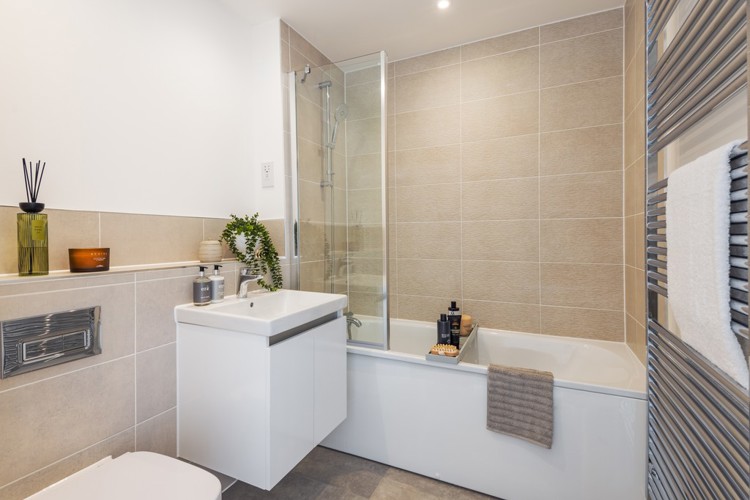 Blackthorn | Bathroom