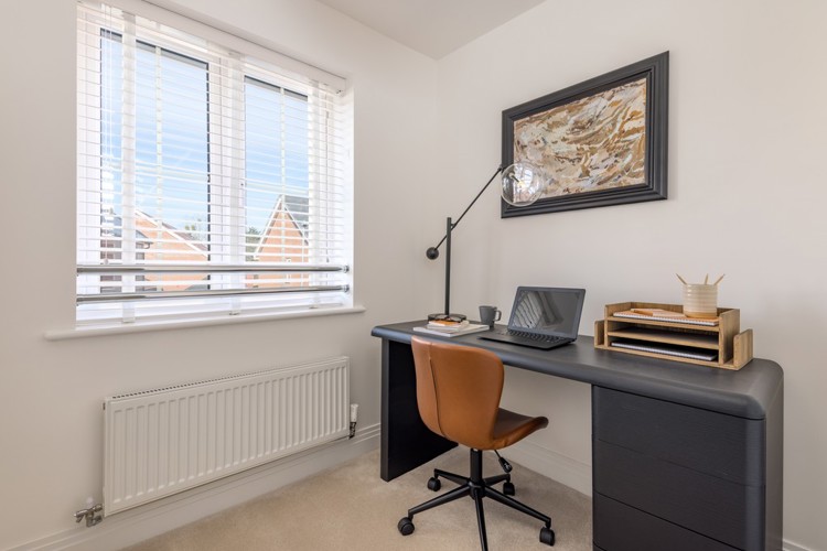 Study in our 4 bedroom houses for sale potters bar