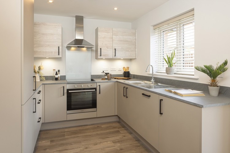 Kitchen in 4 bedroom house for sale Bovingdon