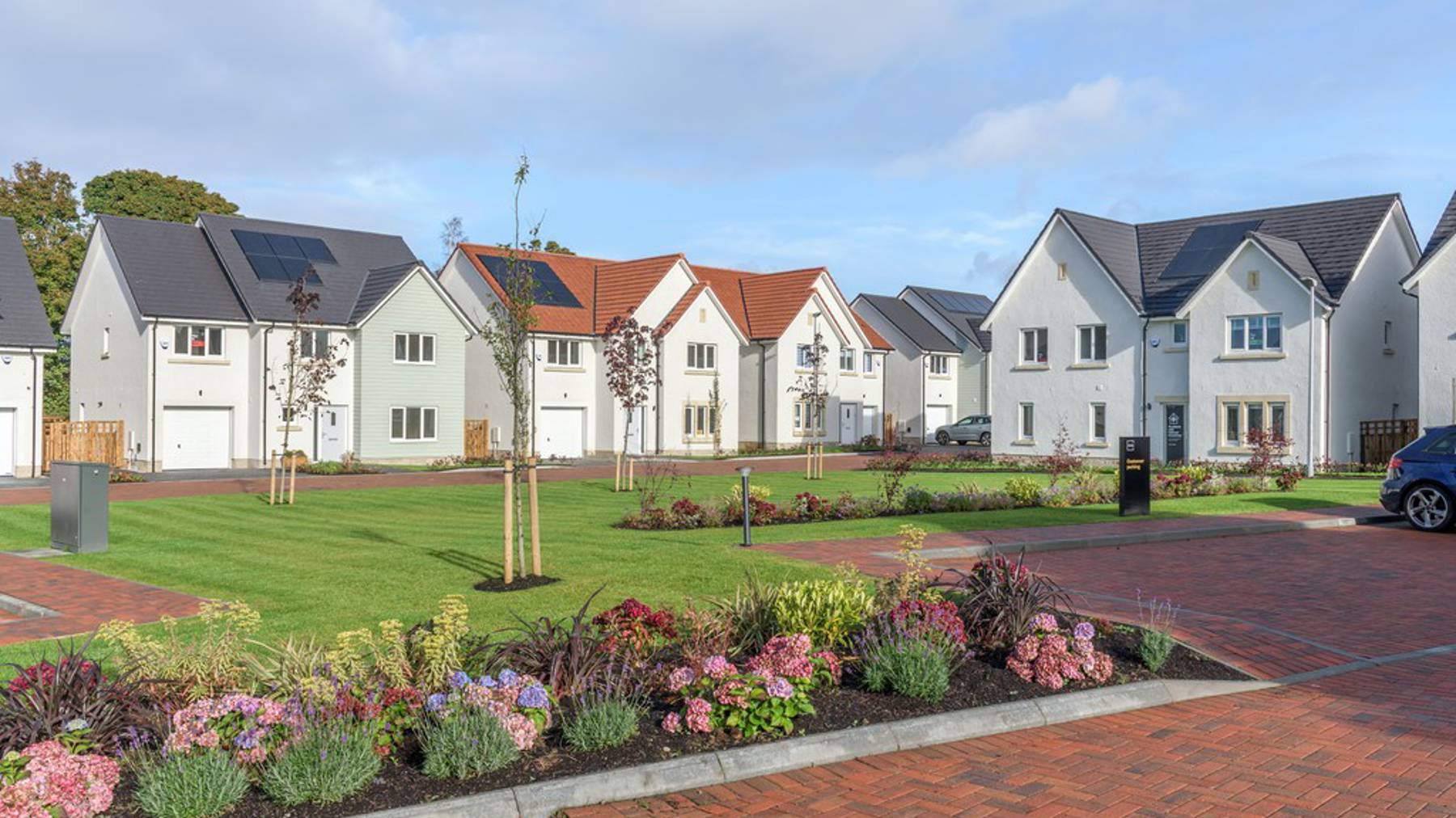 Calderwood Street Scene | 3, 4 & 5 bedroom homes for sale in East Calder