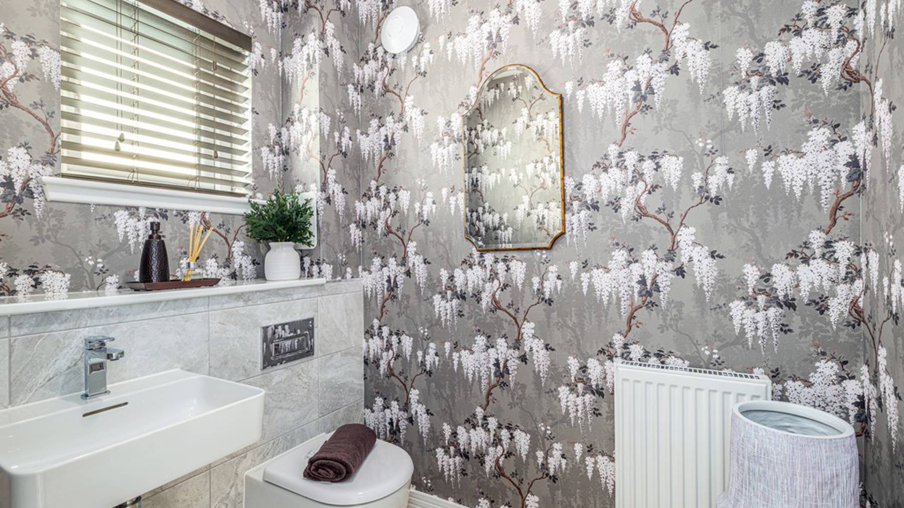 Netherhall Gardens The Huntingdon Wc