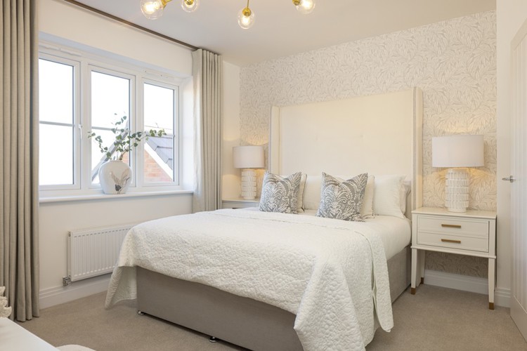 Bedroom in 3 bedroom houses for sale potters bar