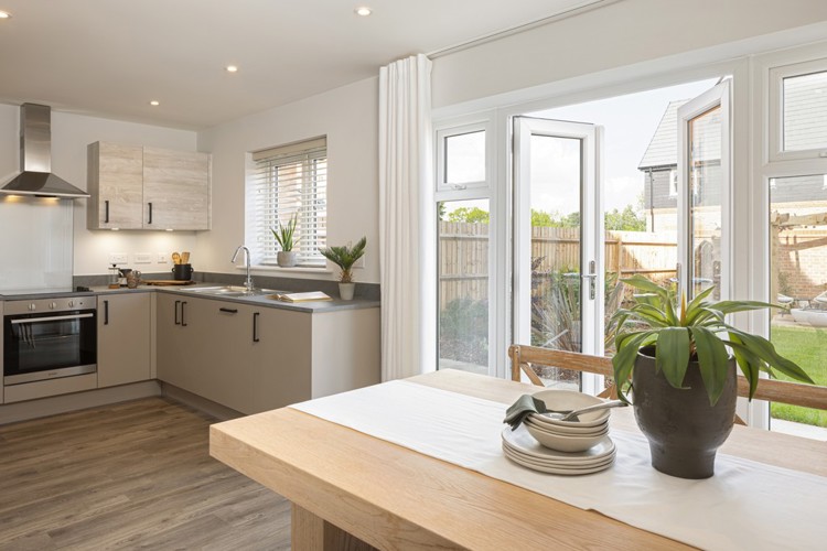 Kitchen in 4 bedroom house for sale Bovingdon
