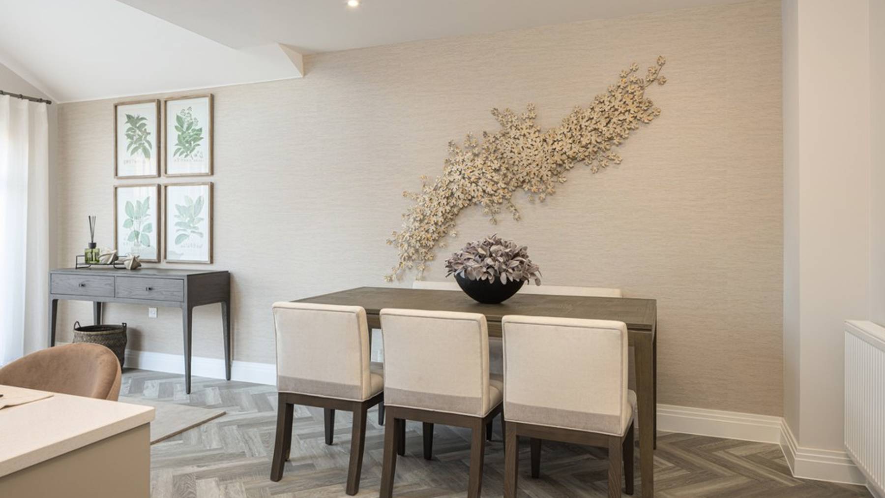 3 bedroom home for sale in Weybridge 