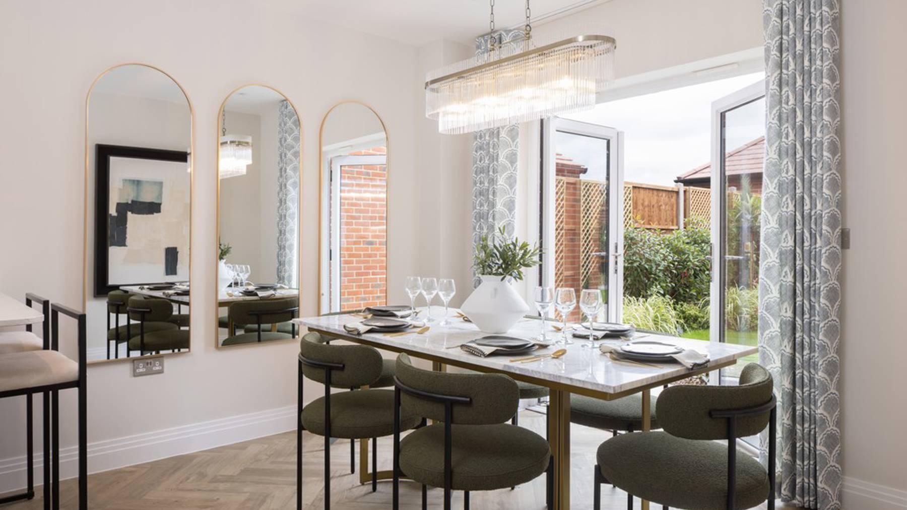 Ingatestone Grove - The Twinberry - Kitchen/ dining room