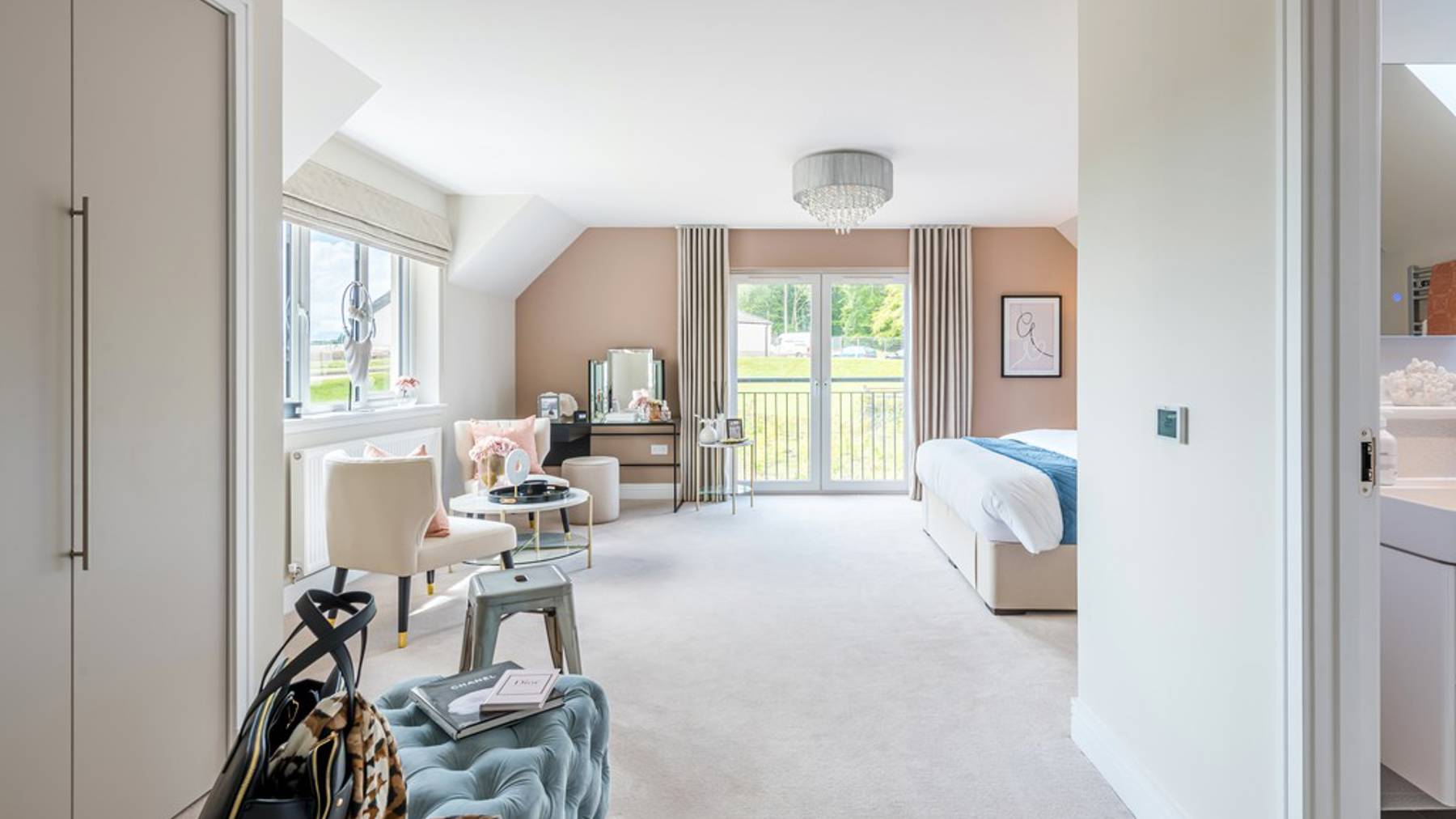 5 bedroom showhome | dual-aspect principal bedroom with walk-in wardrobe and luxury en suite