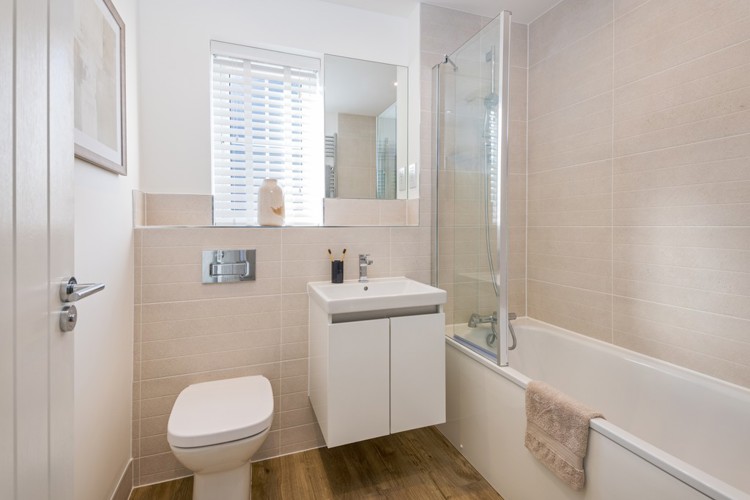 Bathroom in our 4 bedroom houses for sale potters bar