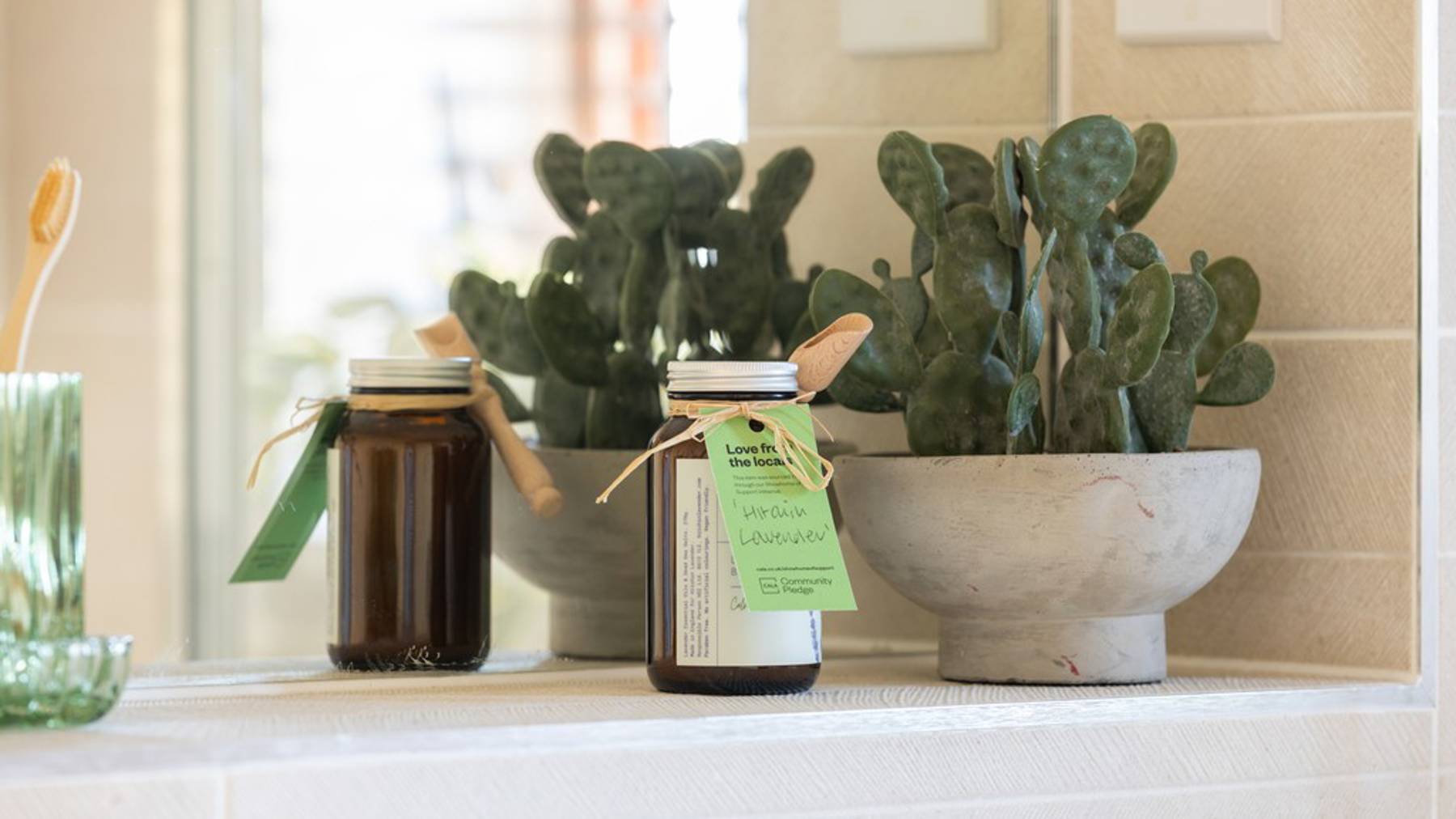 Samuel Gardens Showhome Of Support Item Hitchin Lavender