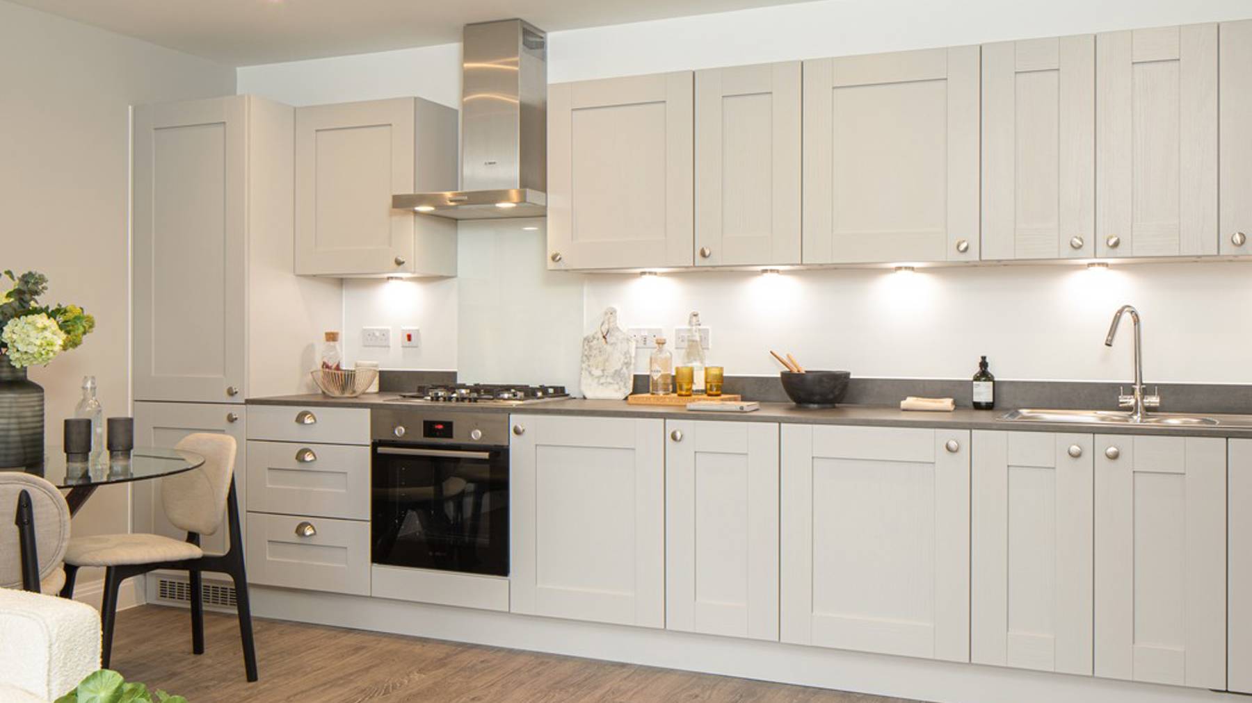 The Guelder Apartments Kitchen Ingatestone Grove