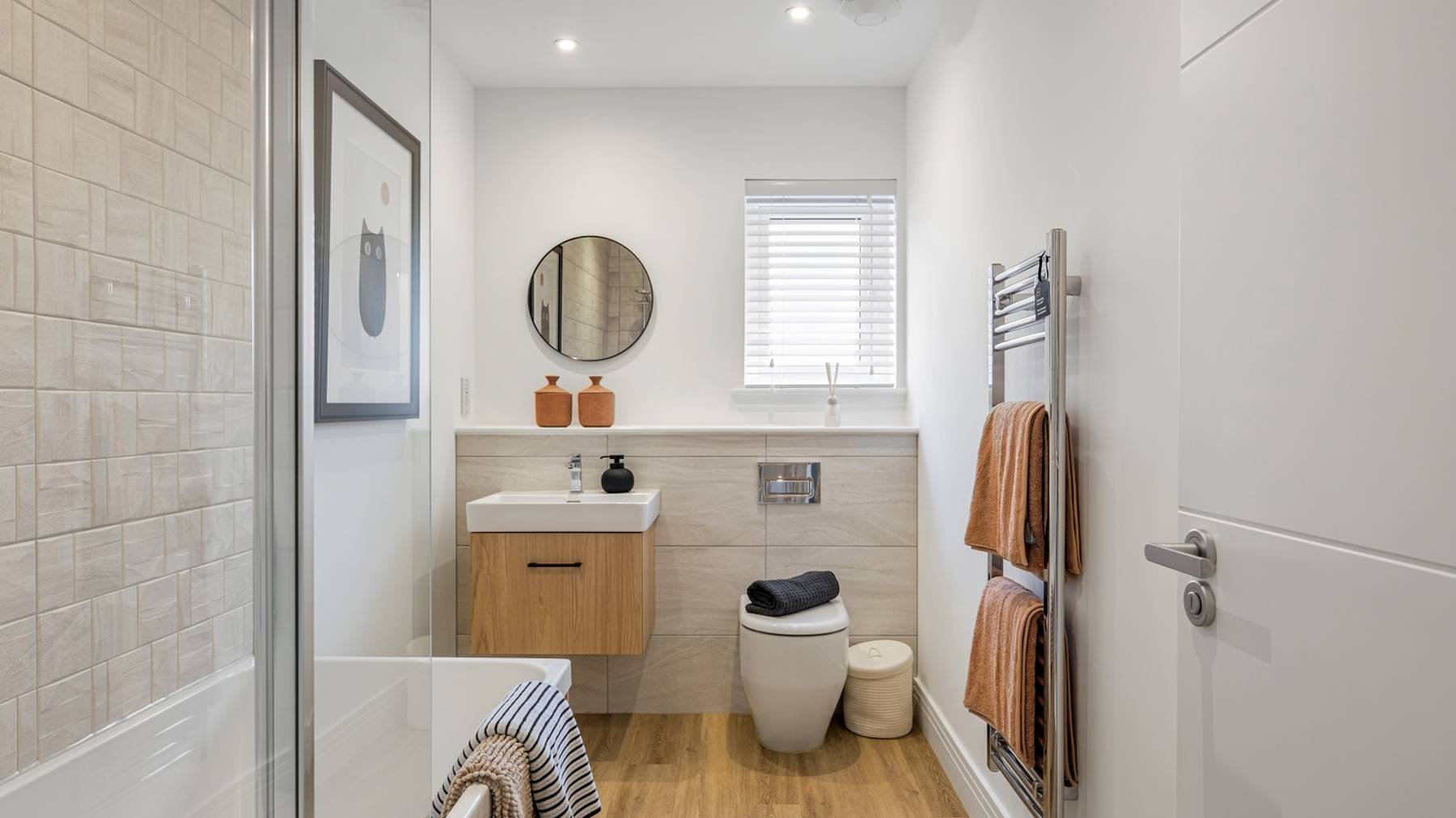 Vb5650219 20260226 Cala Homes Lathallan Grange Avon Bathroom 001 1600X1070