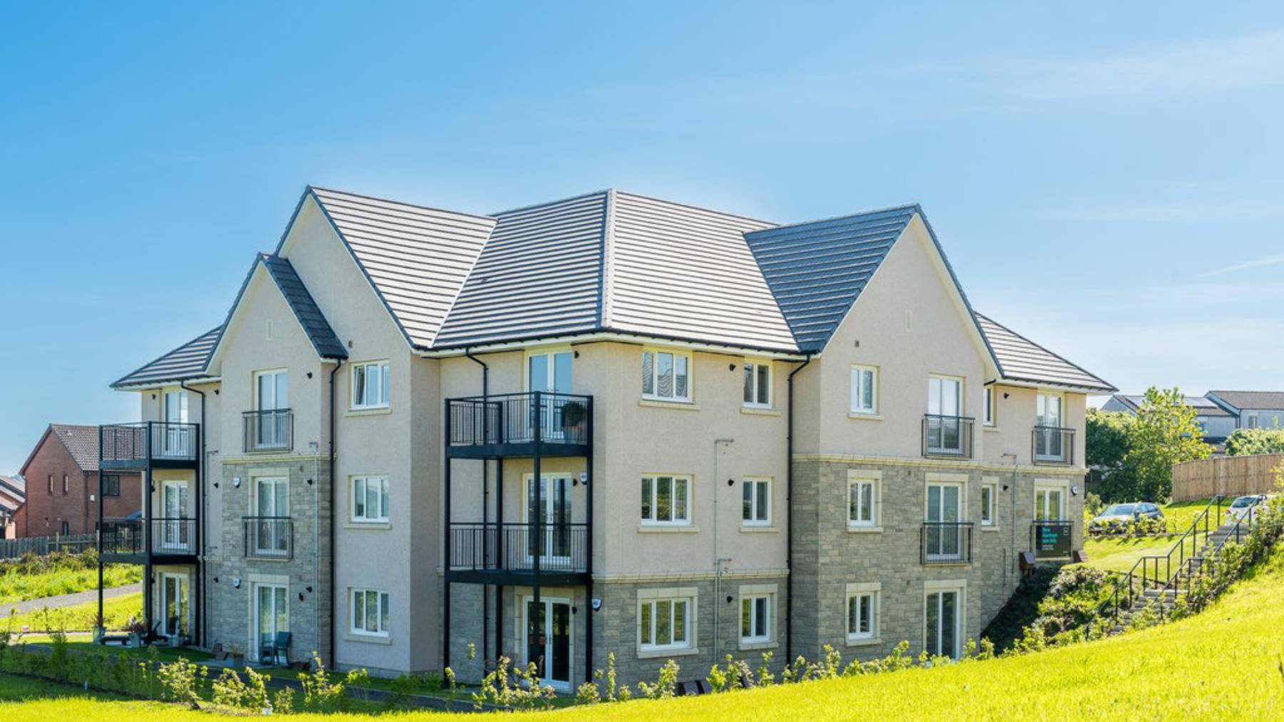 Queensferry Heights - street scene - South Queensferry - 1 & 2 bedroom apartments for sale