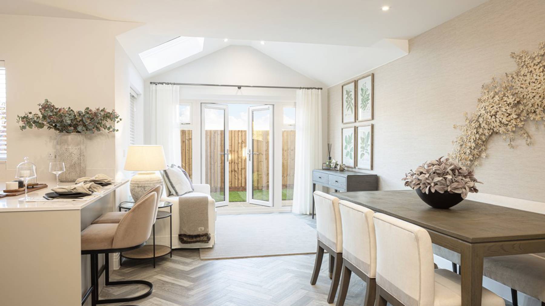 3 bedroom home for sale in Weybridge 