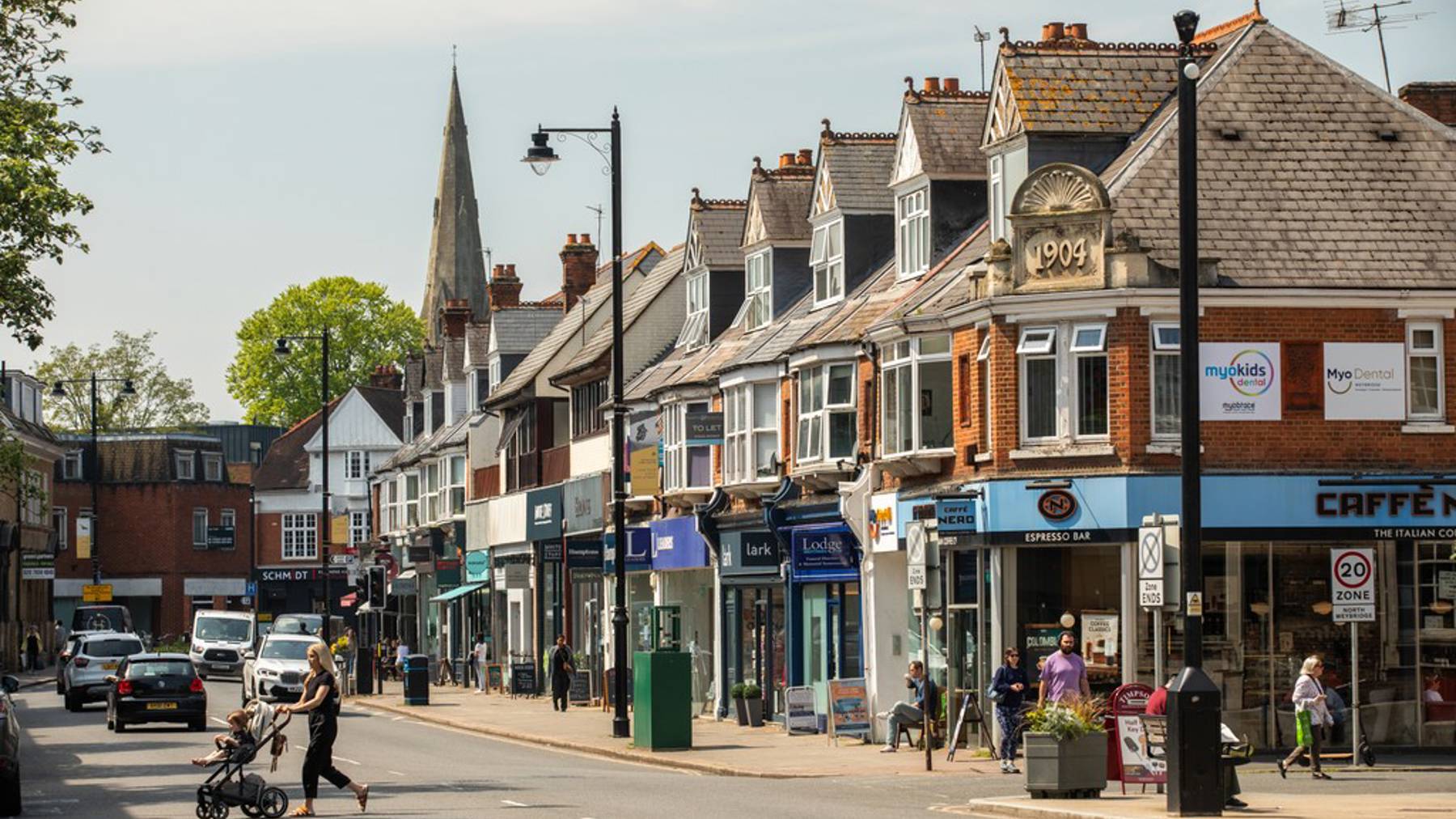 Local photography for houses for sale in Weybridge