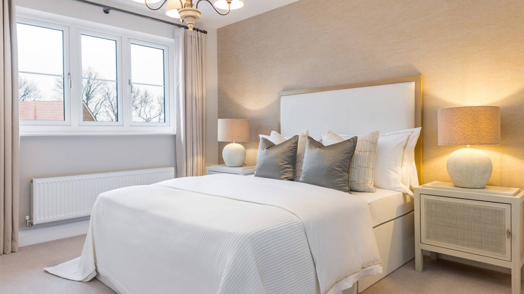 Houses for sale in Finchampstead, Wokingham