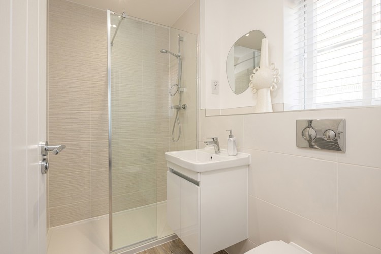Bathroom in 3 bedroom houses for sale potters bar