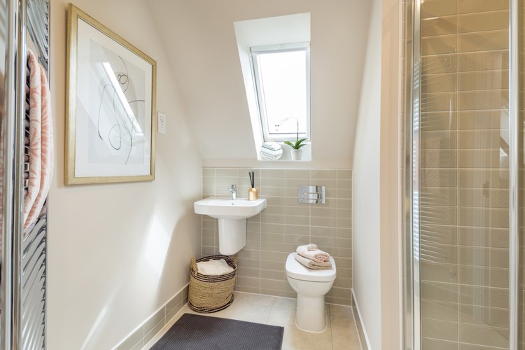 Twinflower en-suite  in 4 bedroom houses for sale potters bar