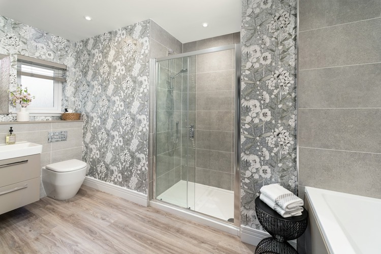 Vb1645946 Moncrief Family Bath Zacandzac